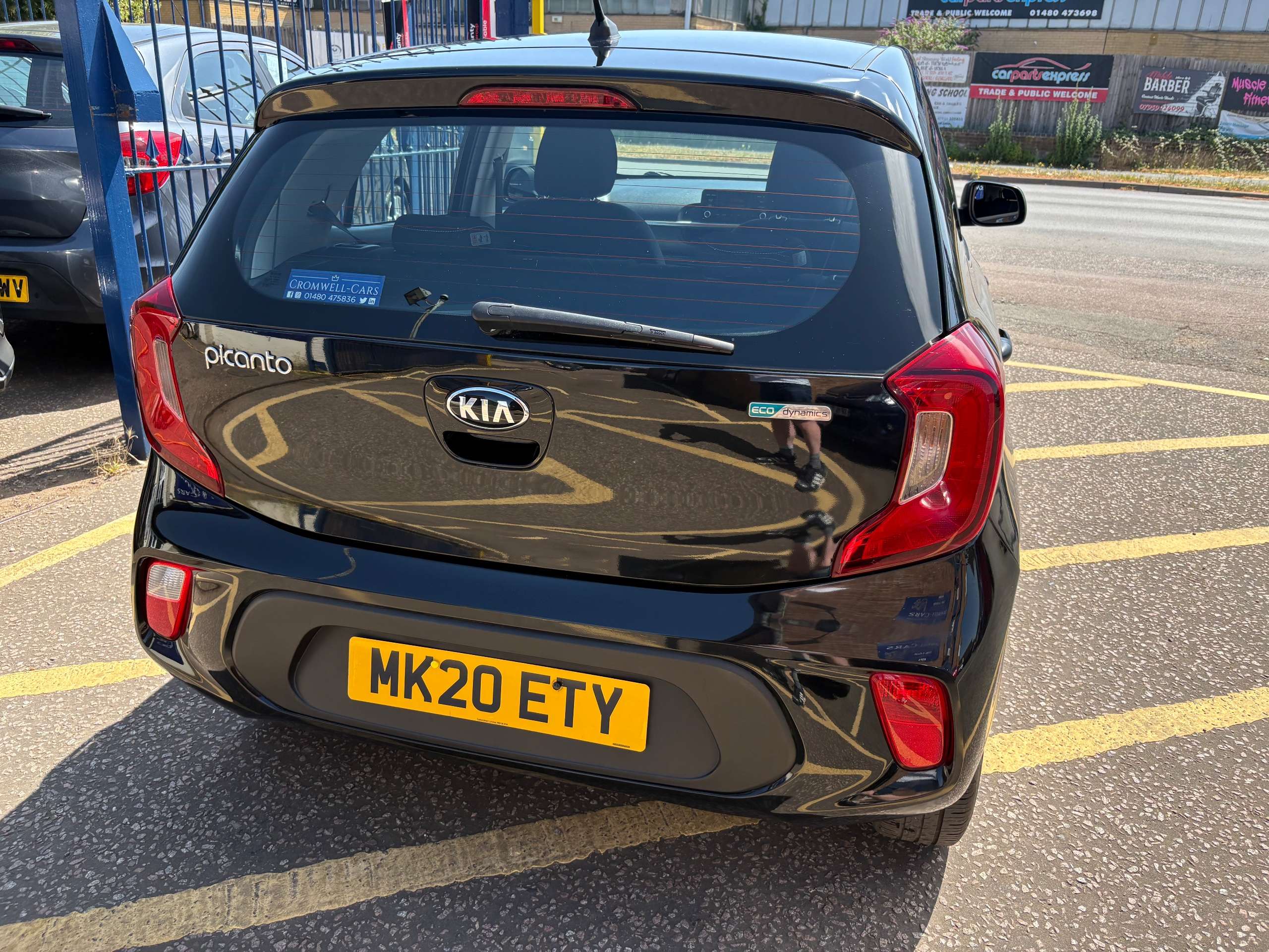 A 2020 KIA PICANTO 1.0 1 5 door - Low Miles A 2020 KIA PICANTO 1.0 1 5 door - Low Miles