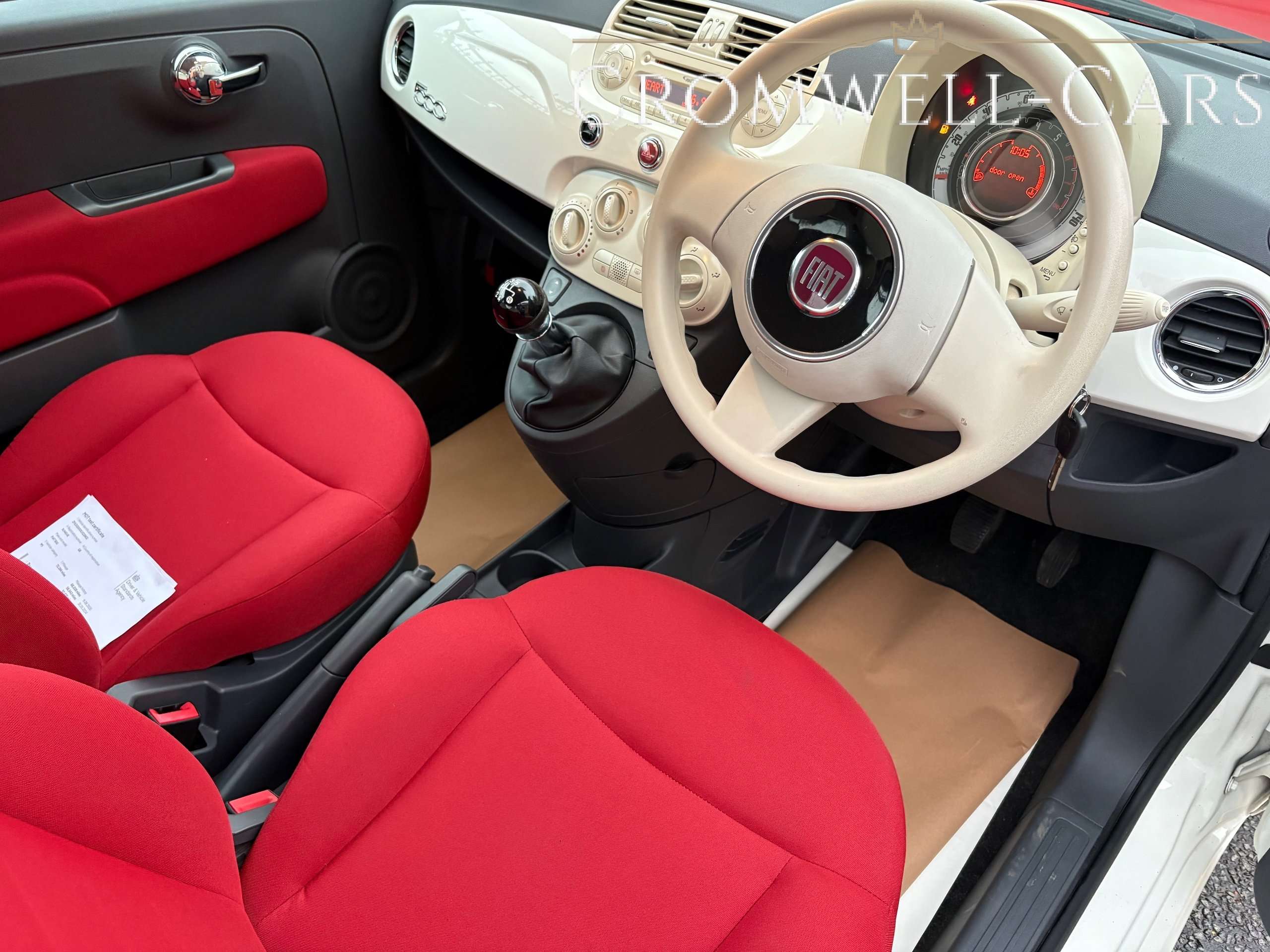 2014 FIAT 500 2014 FIAT 500