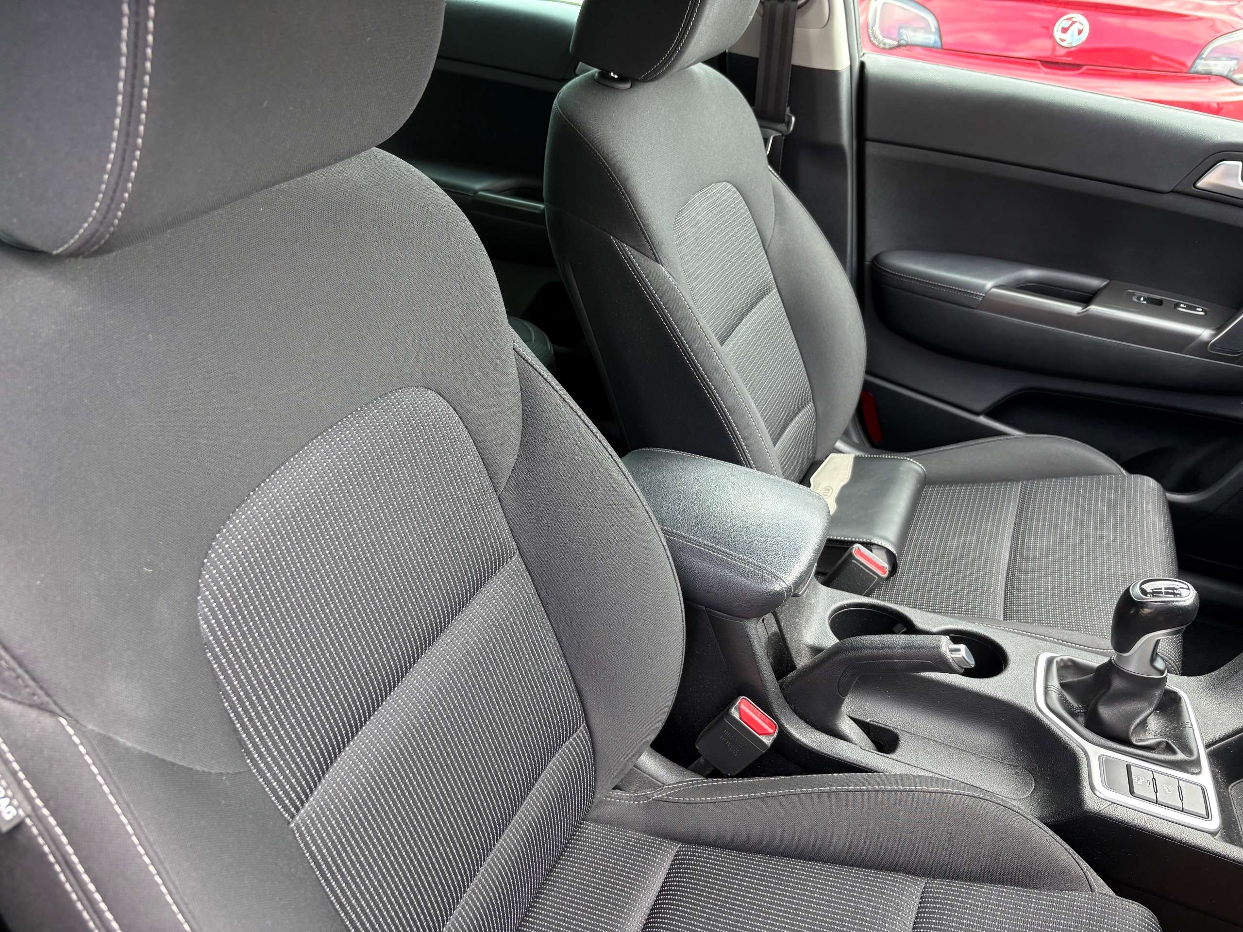 2019 KIA SPORTAGE 2019 KIA SPORTAGE
