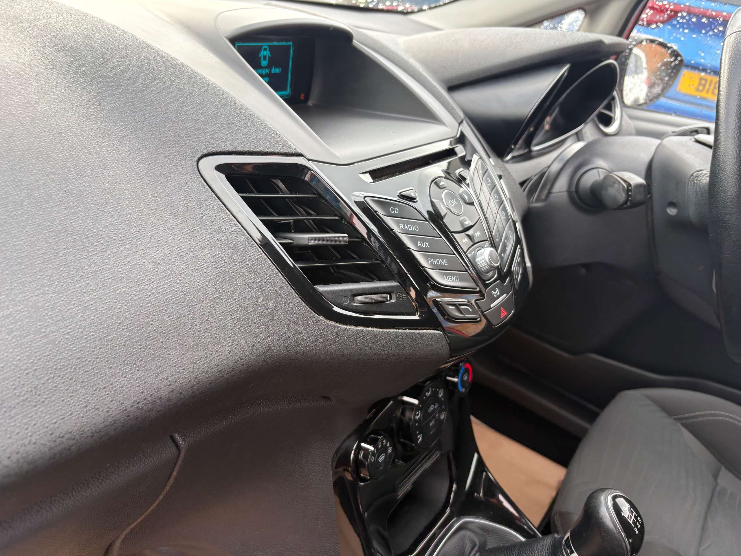 2015 FORD FIESTA 2015 FORD FIESTA