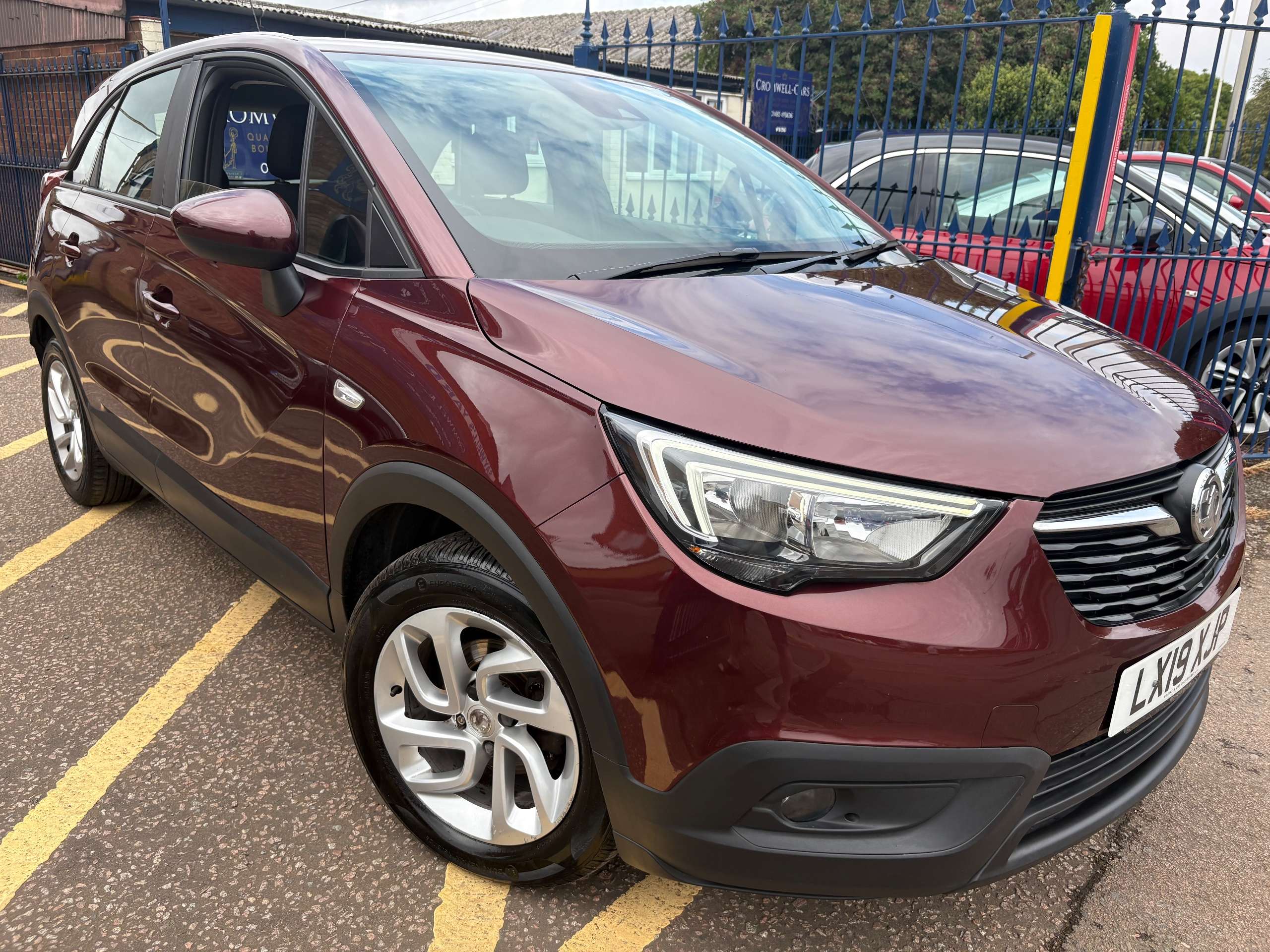 A 2019 VAUXHALL CROSSLAND X 1.2 SE SUV 5 Door Petrol Manual Euro 6 (83 ps) A 2019 VAUXHALL CROSSLAND X 1.2 SE SUV 5 Door Petrol Manual Euro 6 (83 ps)