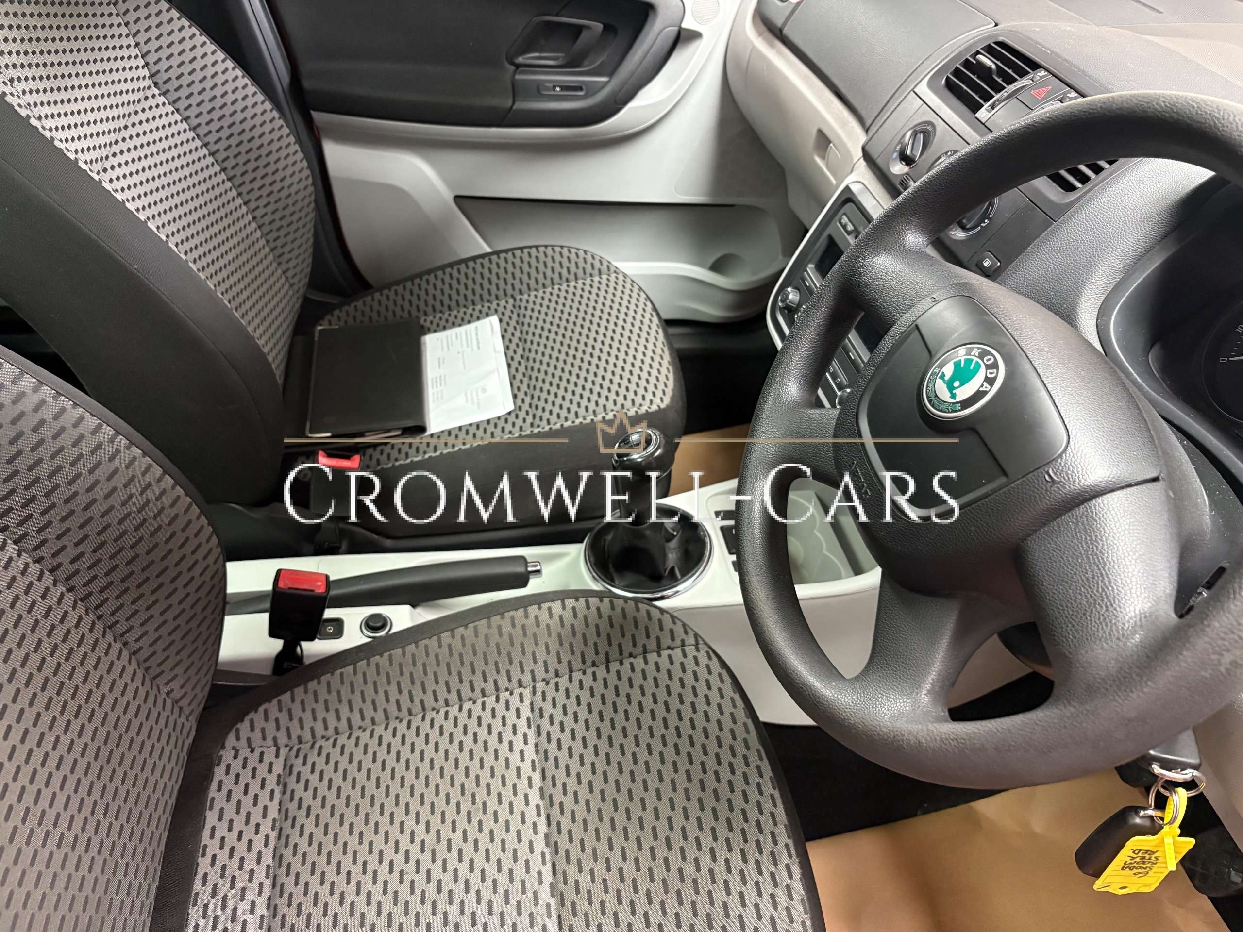 2010 SKODA ROOMSTER 2010 SKODA ROOMSTER