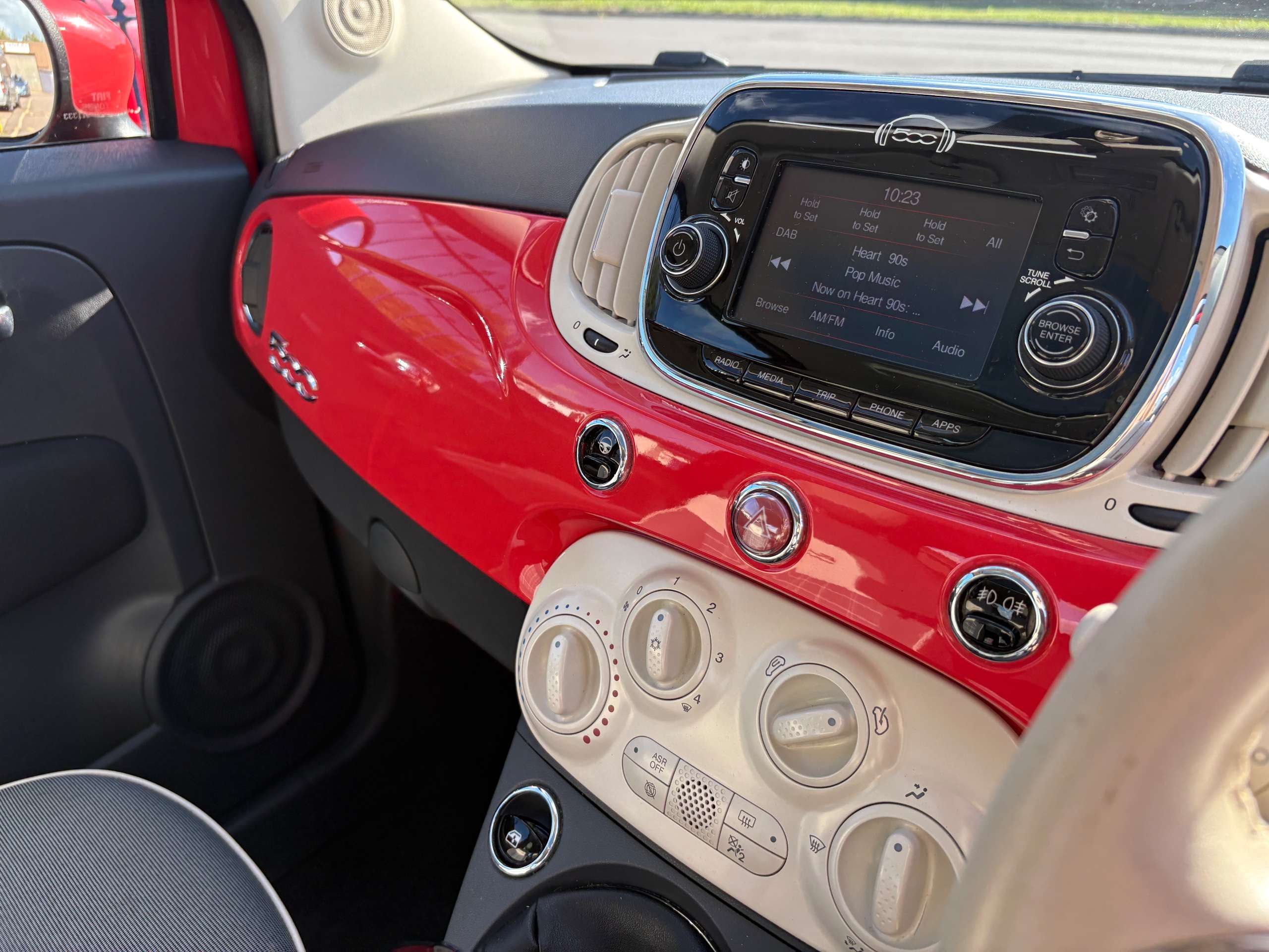 2016 FIAT 500 2016 FIAT 500