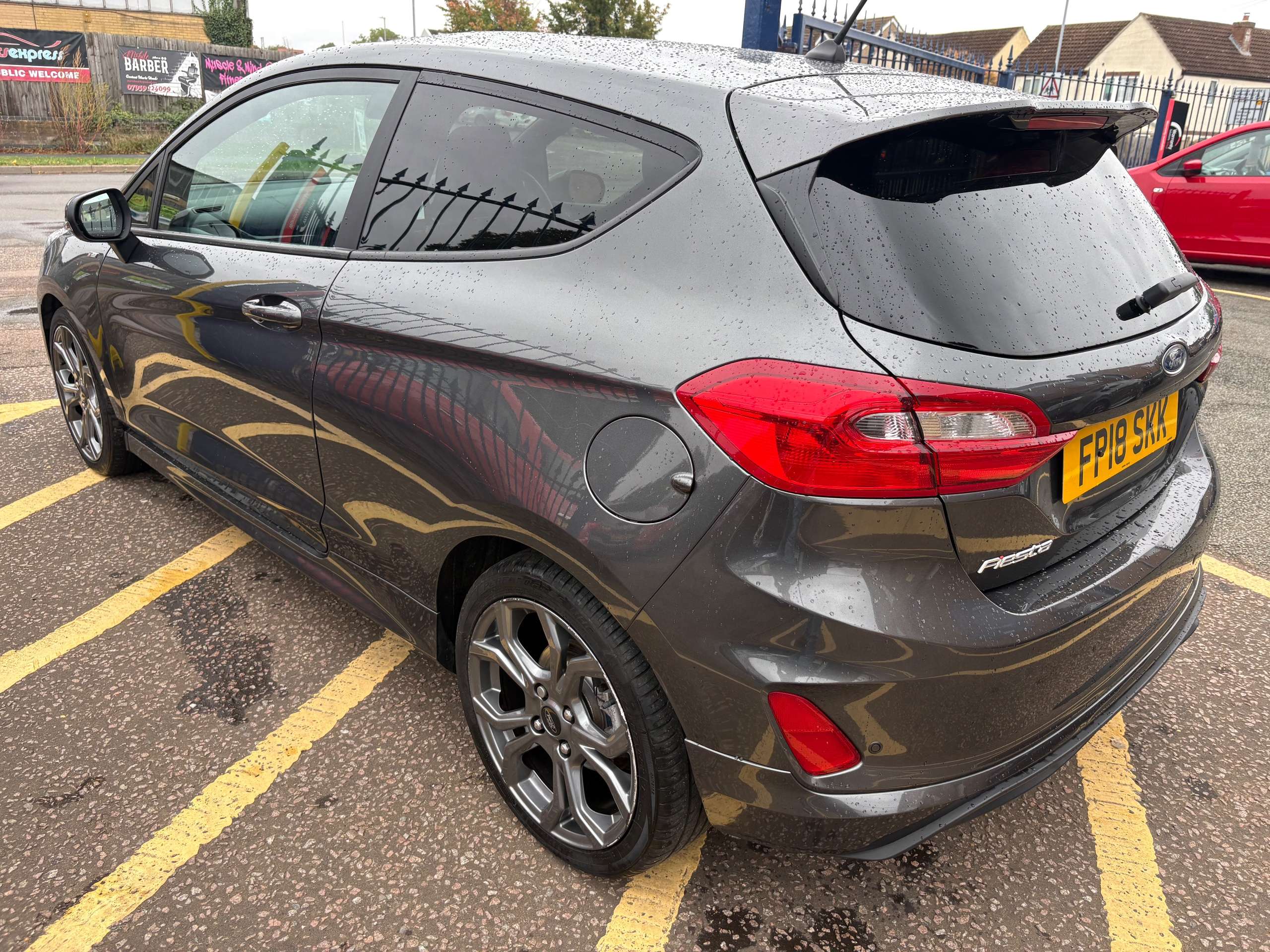 A 2018 FORD FIESTA 1.0T EcoBoost ST-Line Hatchback 3dr Petrol Manual Euro 6 (s/s) (125 ps) A 2018 FORD FIESTA 1.0T EcoBoost ST-Line Hatchback 3dr Petrol Manual Euro 6 (s/s) (125 ps)