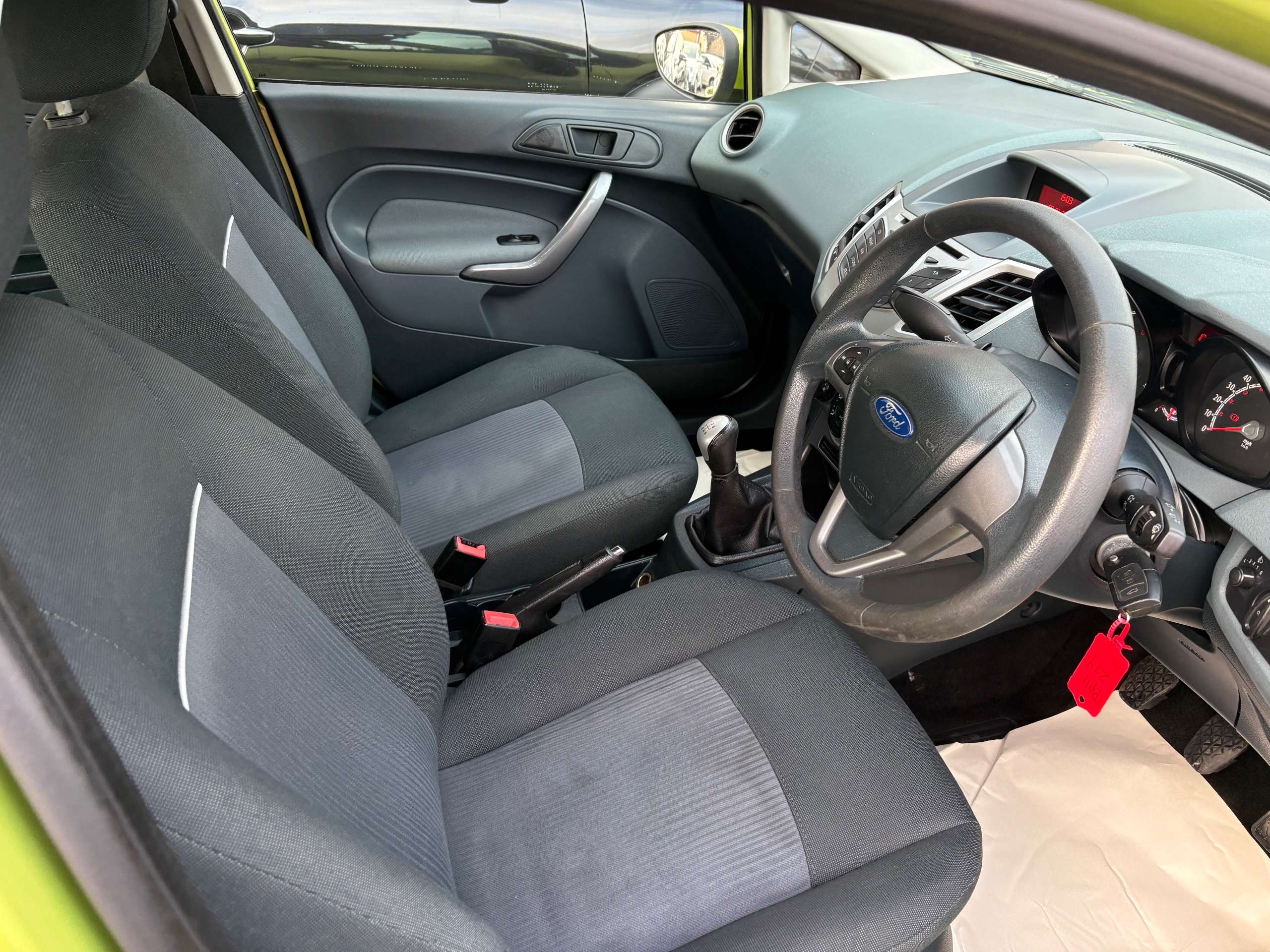 2011 FORD FIESTA 2011 FORD FIESTA