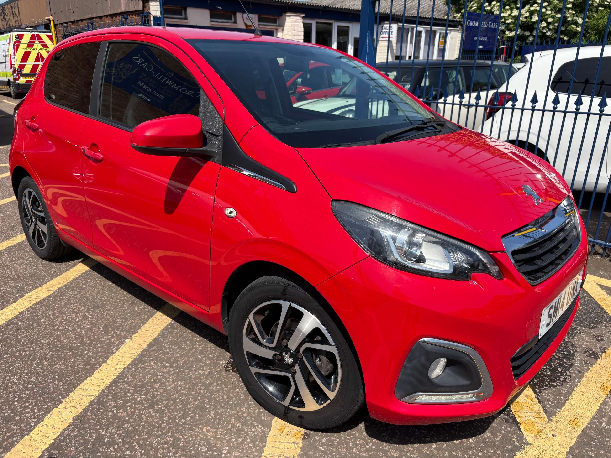 A 2014 PEUGEOT 108 1.2 VTi PureTech Allure Hatchback 5dr Petrol Manual Euro 5 (82 ps) A 2014 PEUGEOT 108 1.2 VTi PureTech Allure Hatchback 5dr Petrol Manual Euro 5 (82 ps)