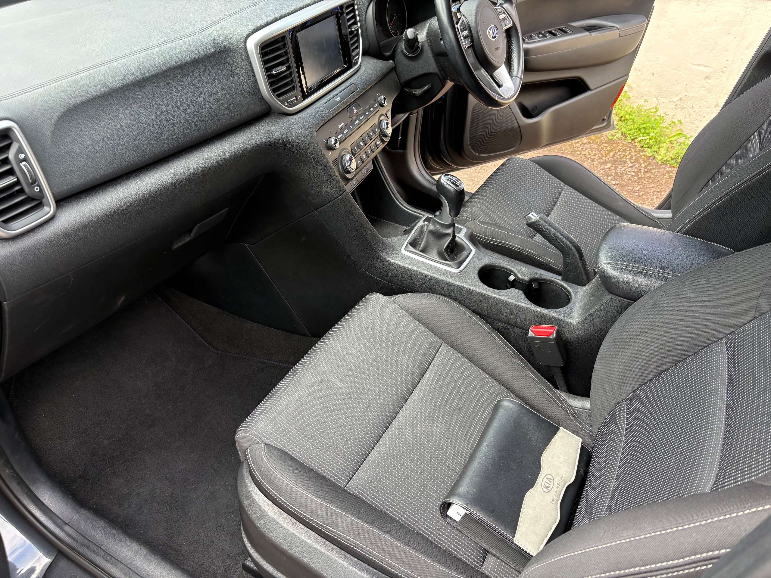 2019 KIA SPORTAGE 2019 KIA SPORTAGE