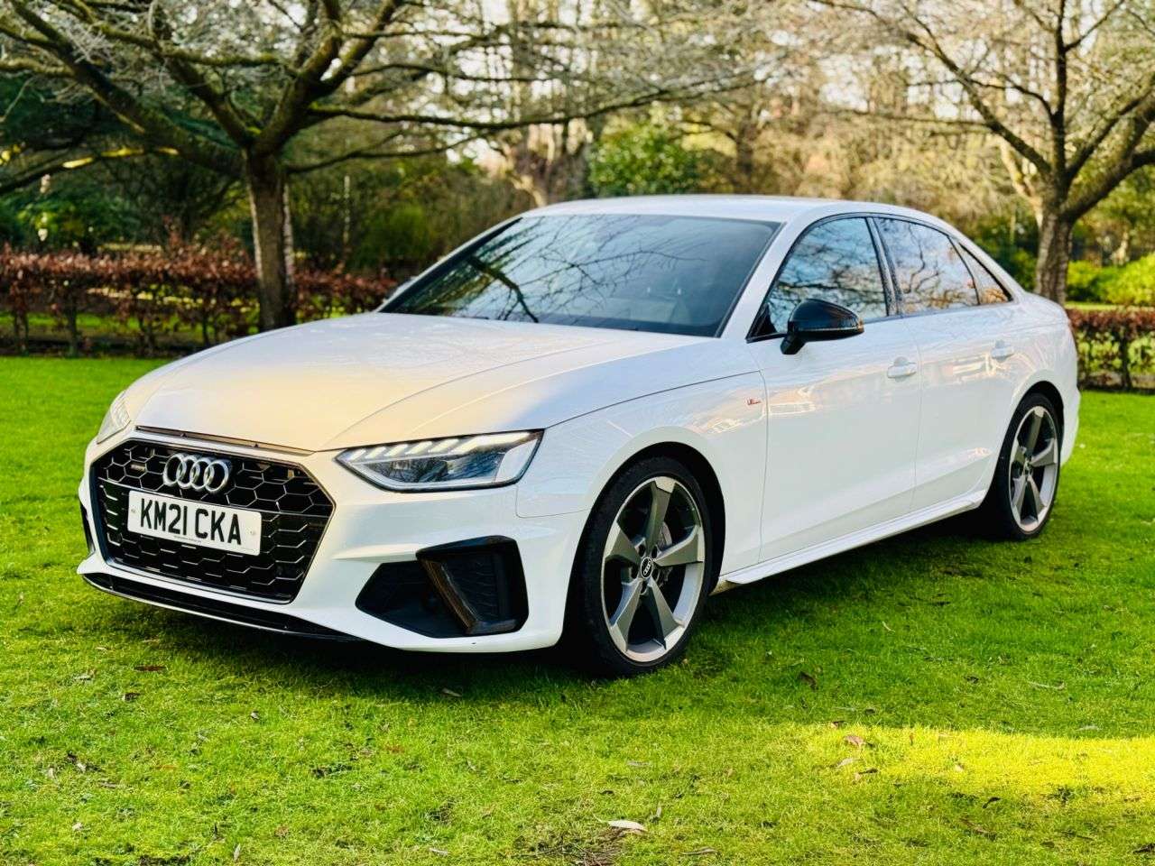 A 2021 AUDI A4 2.0 TDI 40 Black Edition Saloon 4dr Diesel S Tronic quattro Euro 6 (s/s) (2 A 2021 AUDI A4 2.0 TDI 40 Black Edition Saloon 4dr Diesel S Tronic quattro Euro 6 (s/s) (2