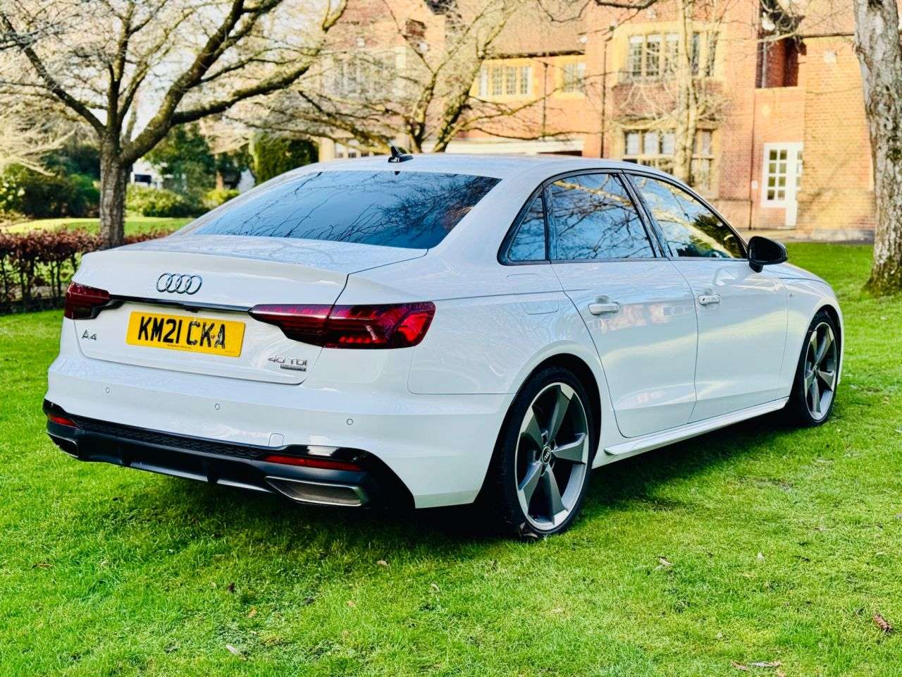 2021 AUDI A4 2021 AUDI A4