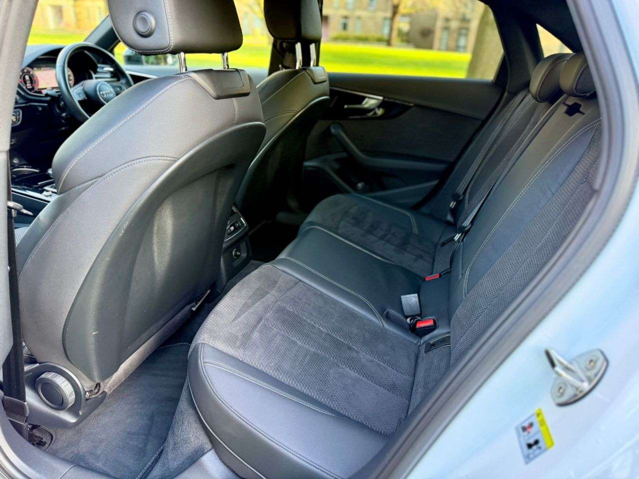 2021 AUDI A4 2021 AUDI A4