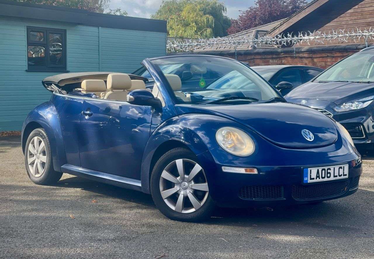 A 2006 VOLKSWAGEN BEETLE 2.0 S Cabriolet 2dr Petrol Auto Euro 4 (115 ps) A 2006 VOLKSWAGEN BEETLE 2.0 S Cabriolet 2dr Petrol Auto Euro 4 (115 ps)