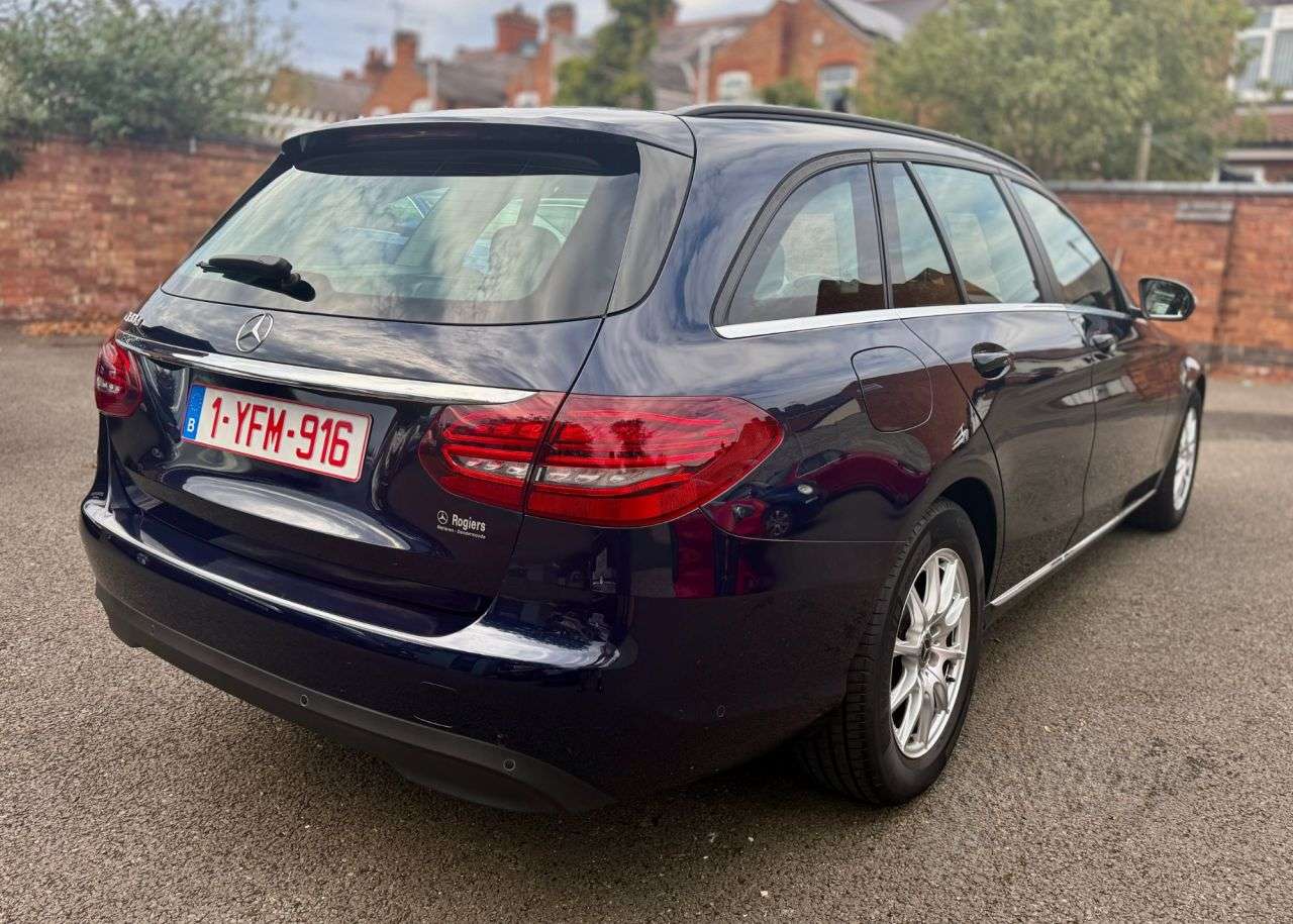 null MERCEDES-BENZ C-CLASS null MERCEDES-BENZ C-CLASS