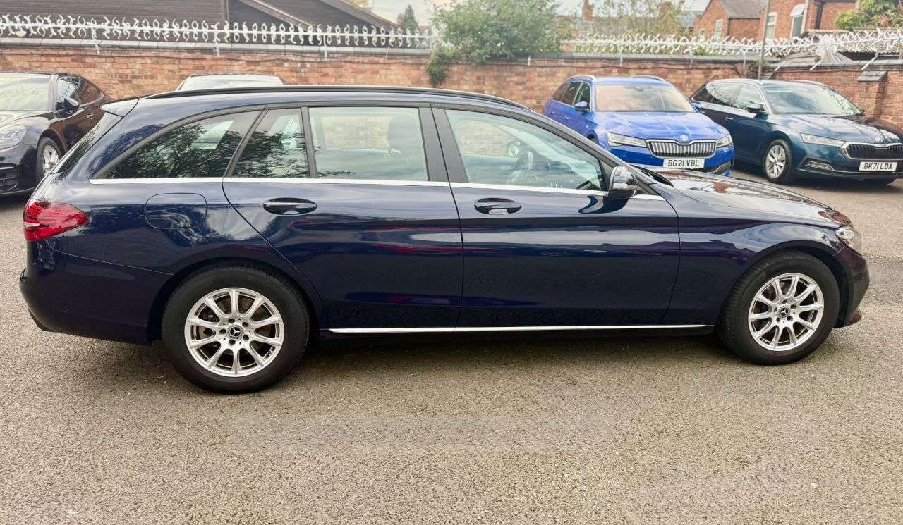 null MERCEDES-BENZ C-CLASS null MERCEDES-BENZ C-CLASS