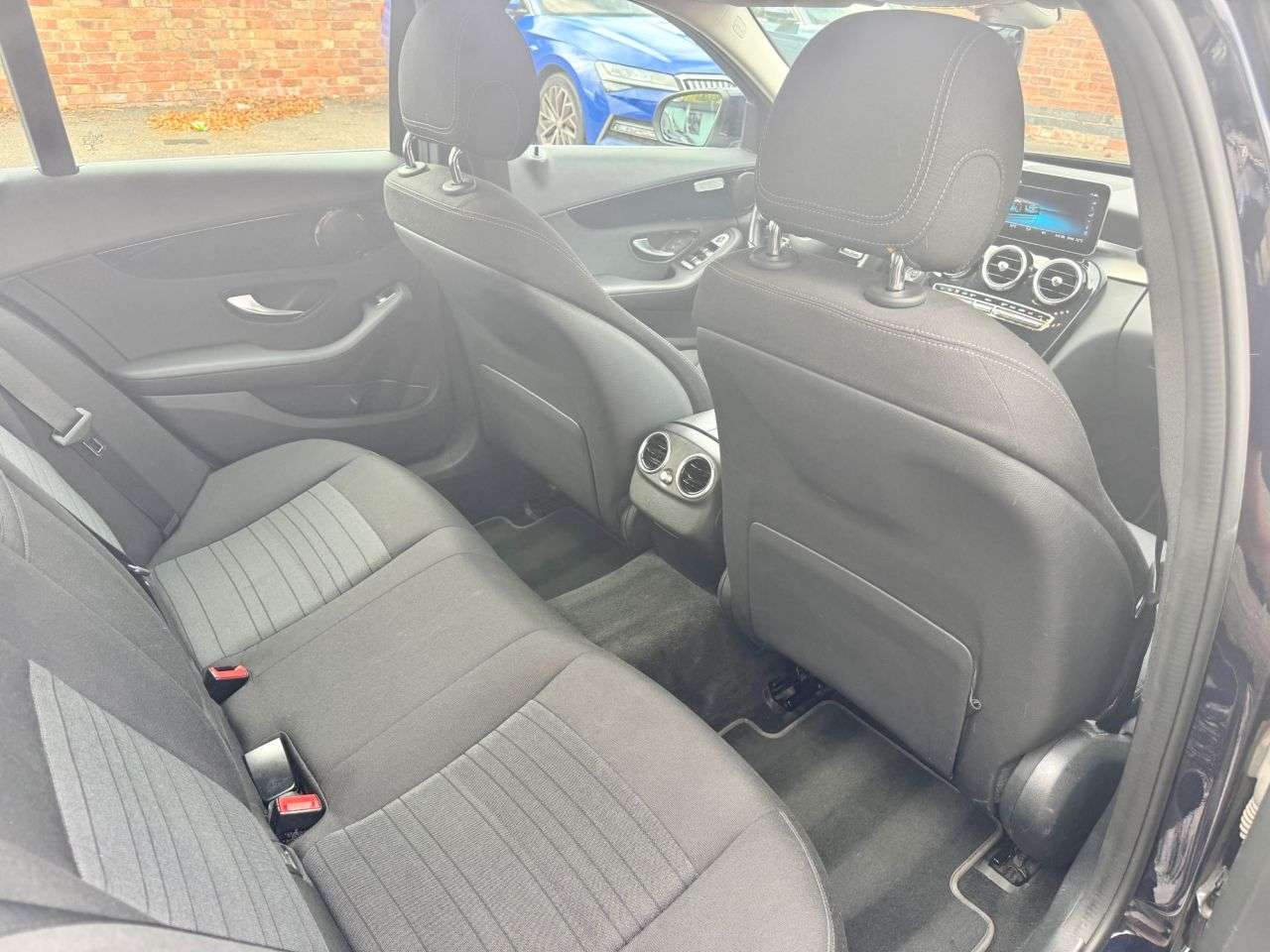 null MERCEDES-BENZ C-CLASS null MERCEDES-BENZ C-CLASS