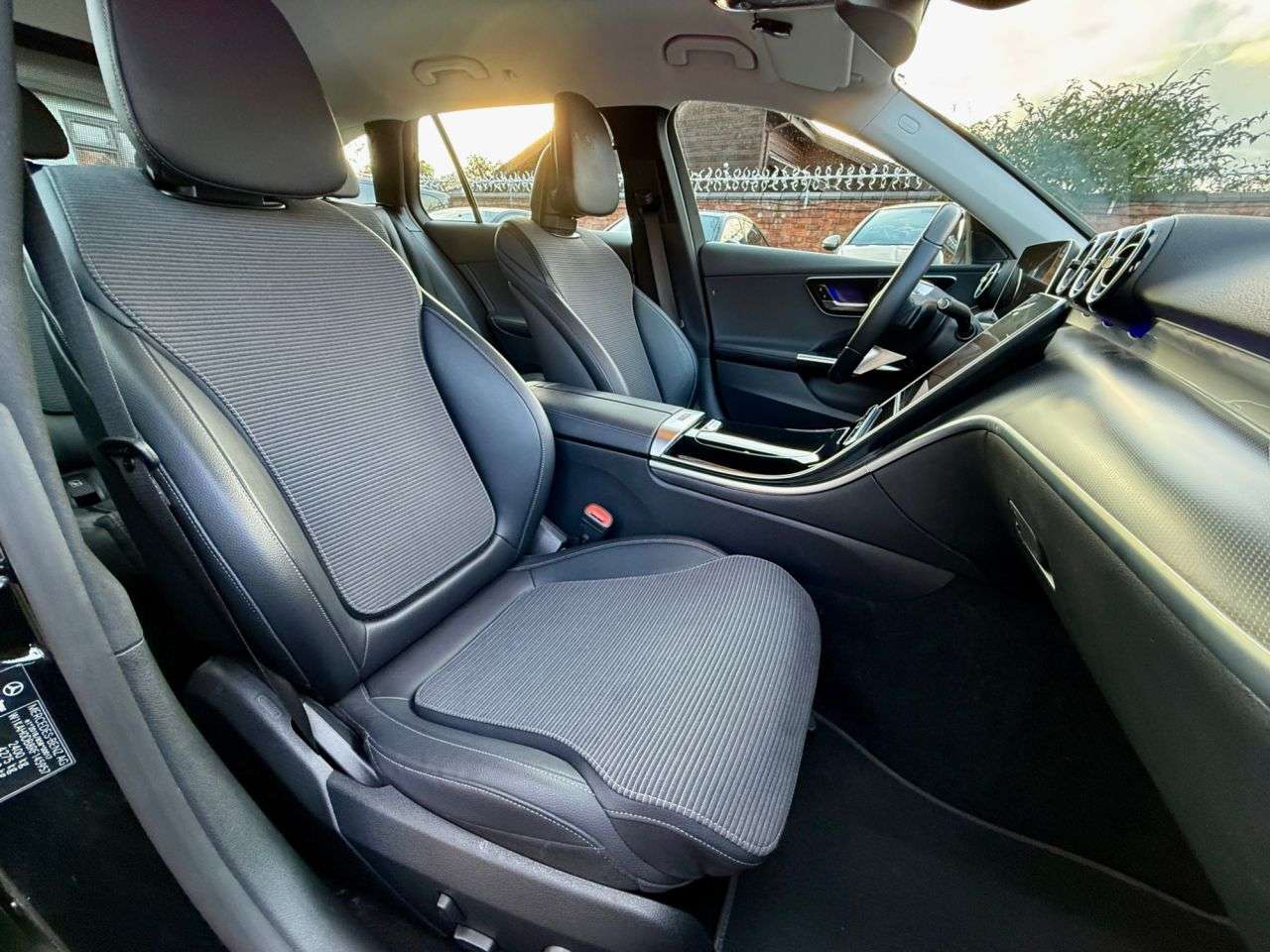 null MERCEDES-BENZ C CLASS null MERCEDES-BENZ C CLASS