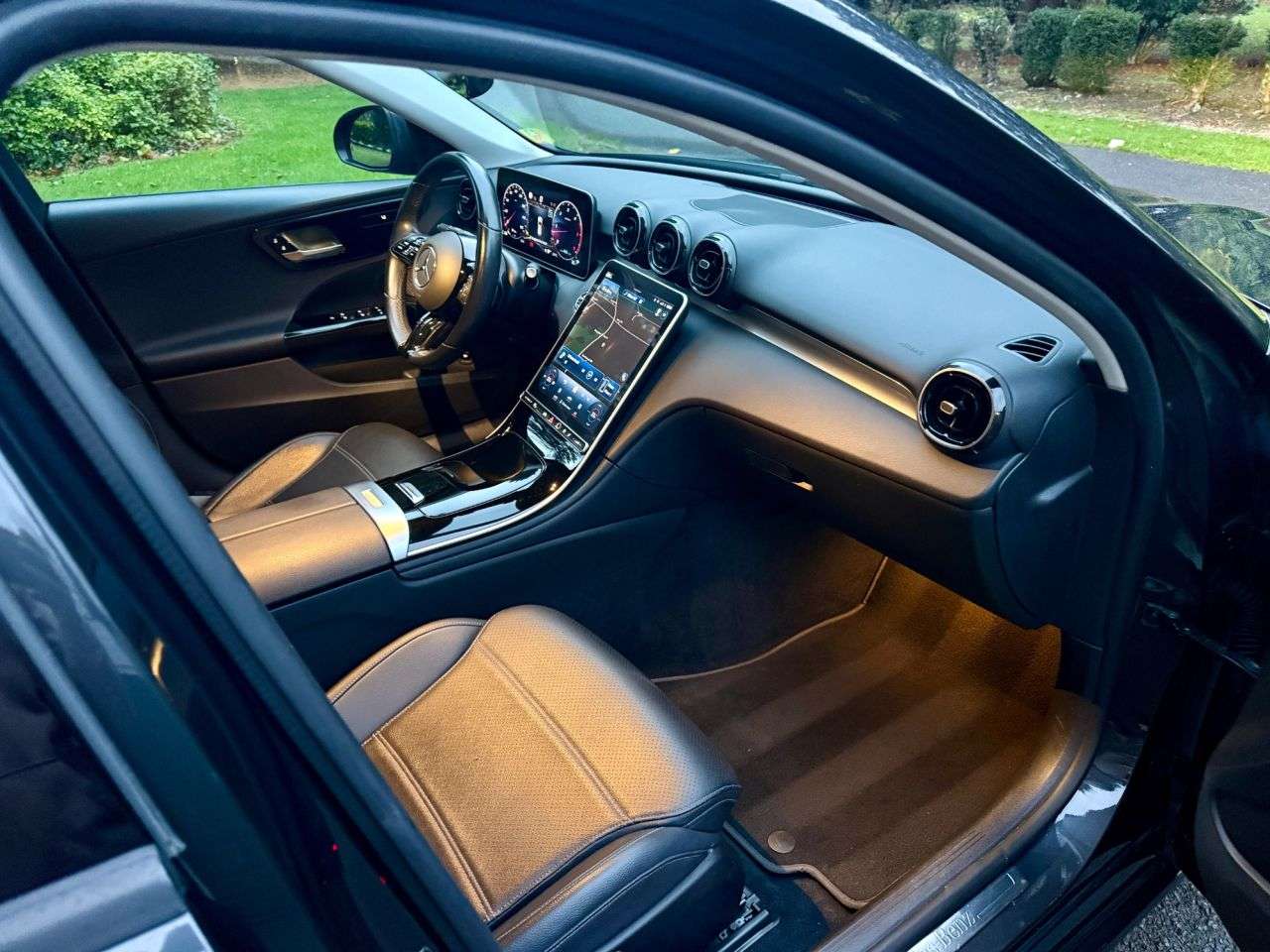 null MERCEDES-BENZ C-CLASS null MERCEDES-BENZ C-CLASS