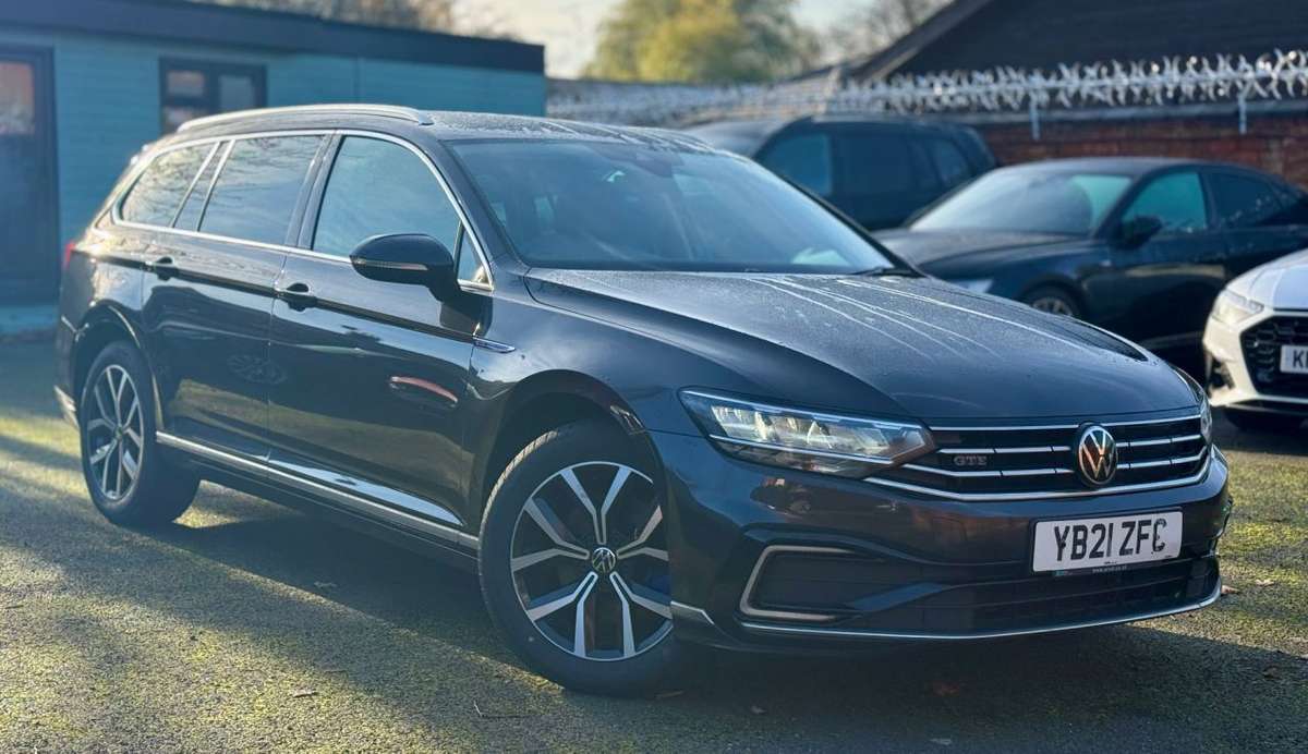 Check out this Volkswagen Passat 2021 Hybrid Electric Automatic