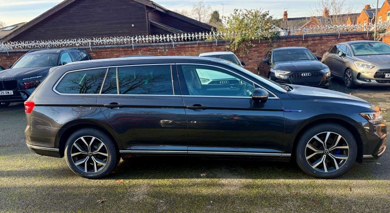 2021 VOLKSWAGEN PASSAT 2021 VOLKSWAGEN PASSAT