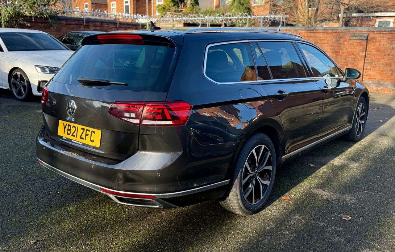 2021 VOLKSWAGEN PASSAT 2021 VOLKSWAGEN PASSAT