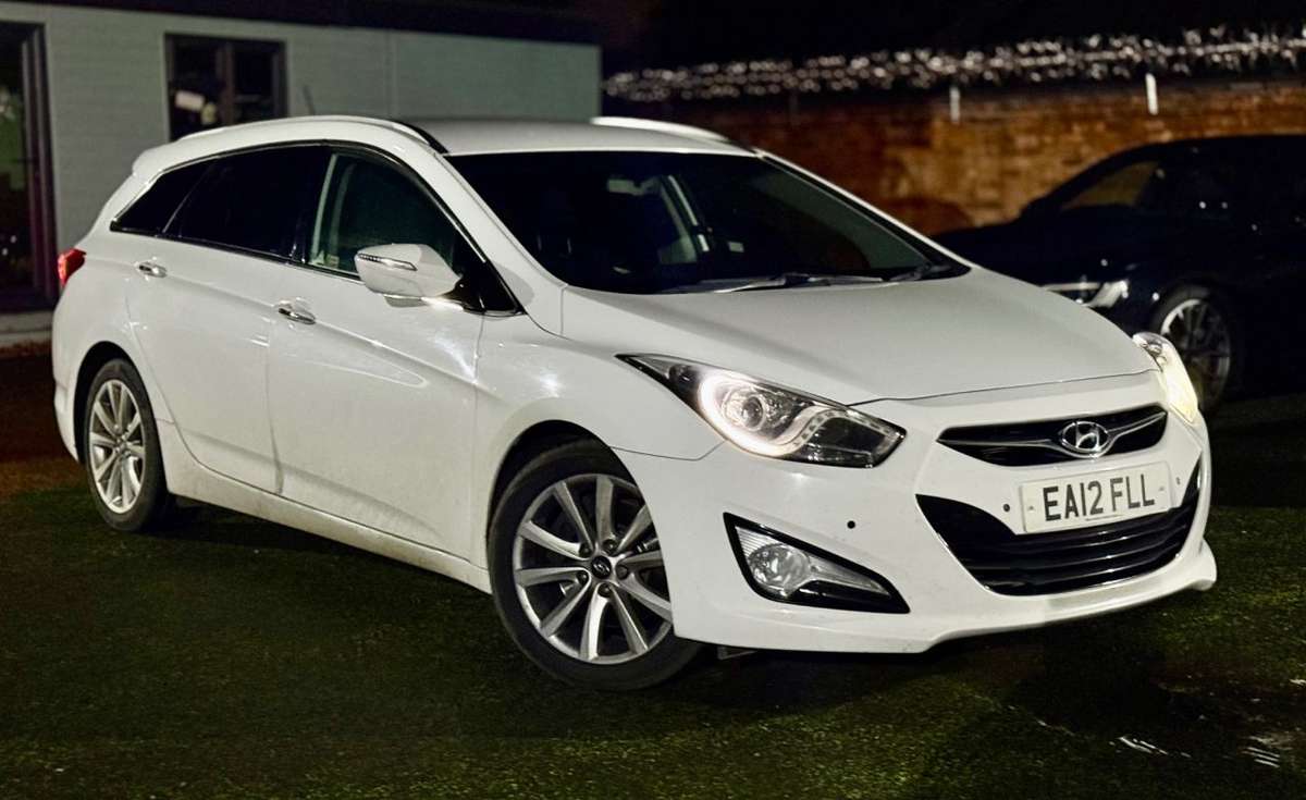 Check out this Hyundai I40 2012 Diesel Automatic