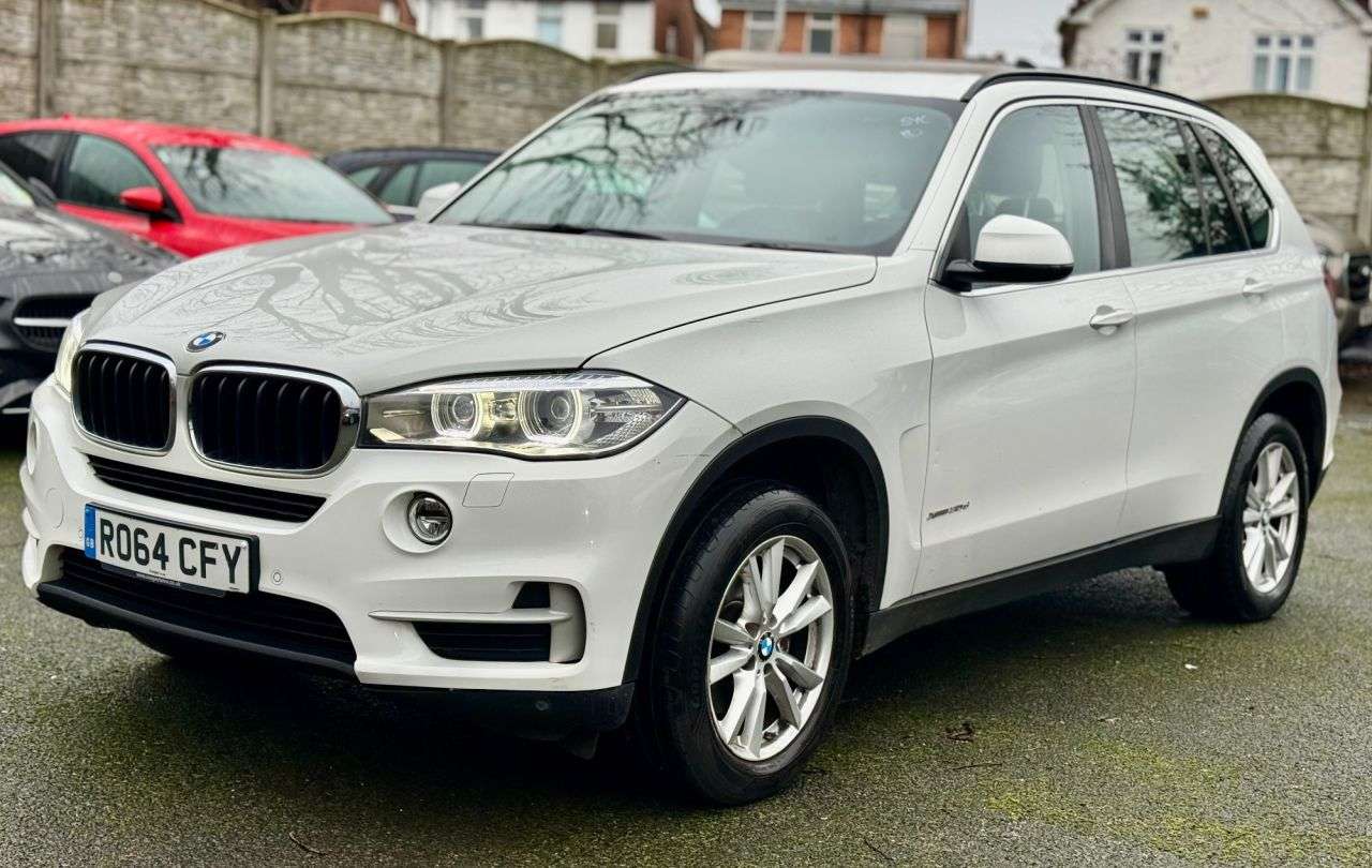 A 2014 BMW X5 3.0 30d SE SUV 5dr Diesel Auto xDrive Euro 6 (s/s) (258 ps) 7 SEATER A 2014 BMW X5 3.0 30d SE SUV 5dr Diesel Auto xDrive Euro 6 (s/s) (258 ps) 7 SEATER