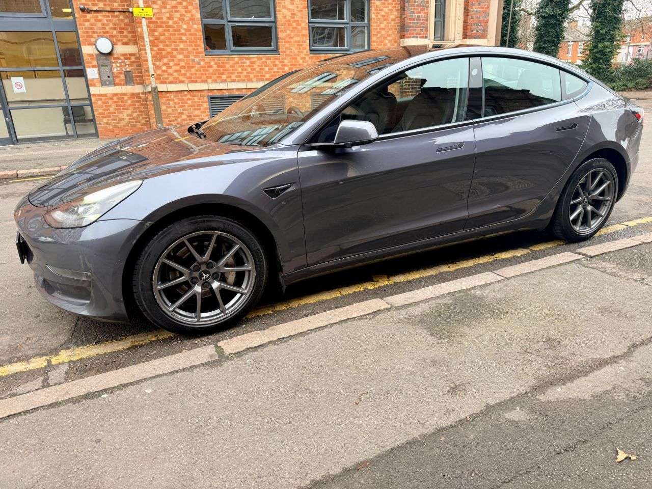 2021 TESLA MODEL 3 2021 TESLA MODEL 3