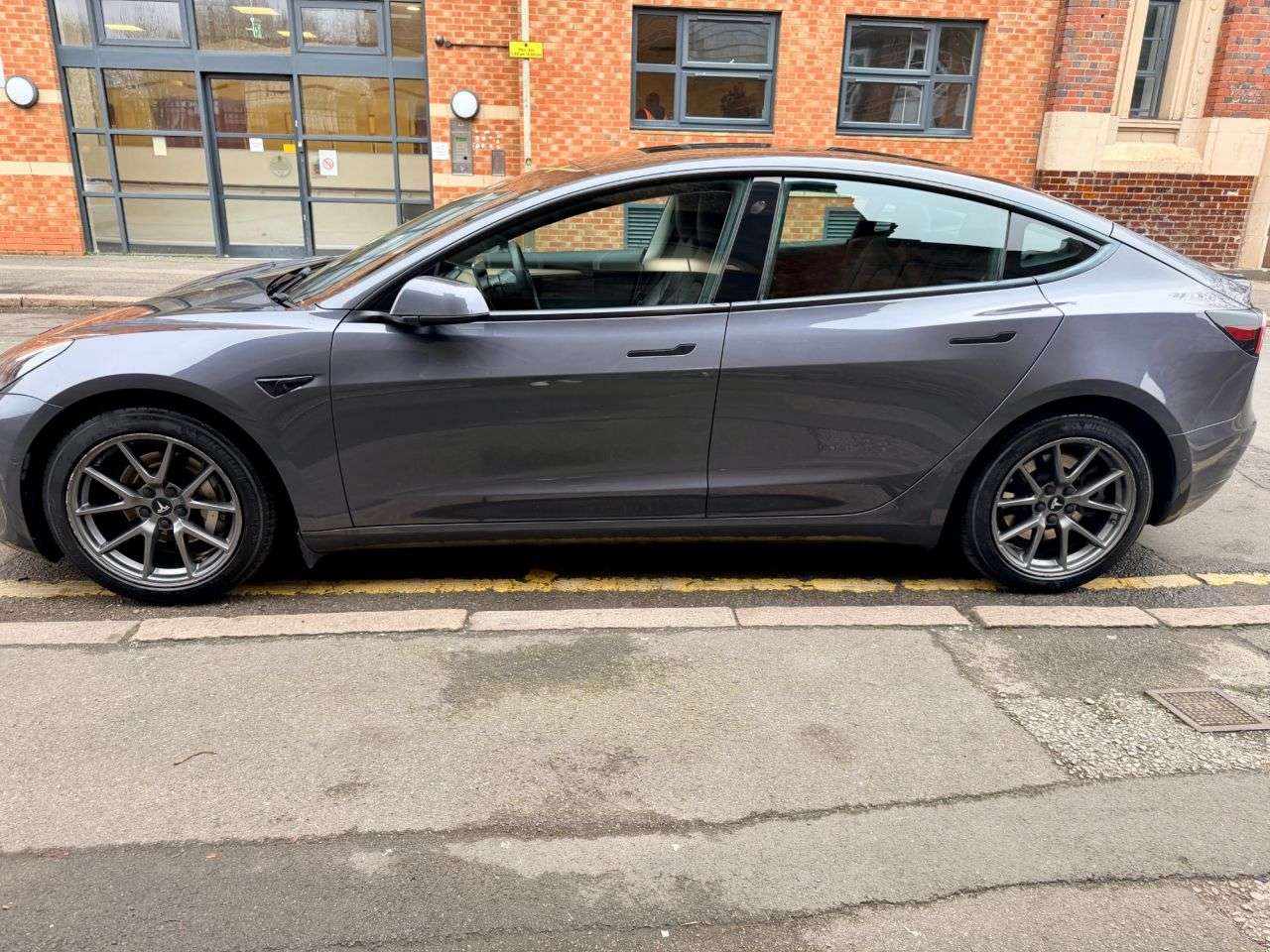 2021 TESLA MODEL 3 2021 TESLA MODEL 3