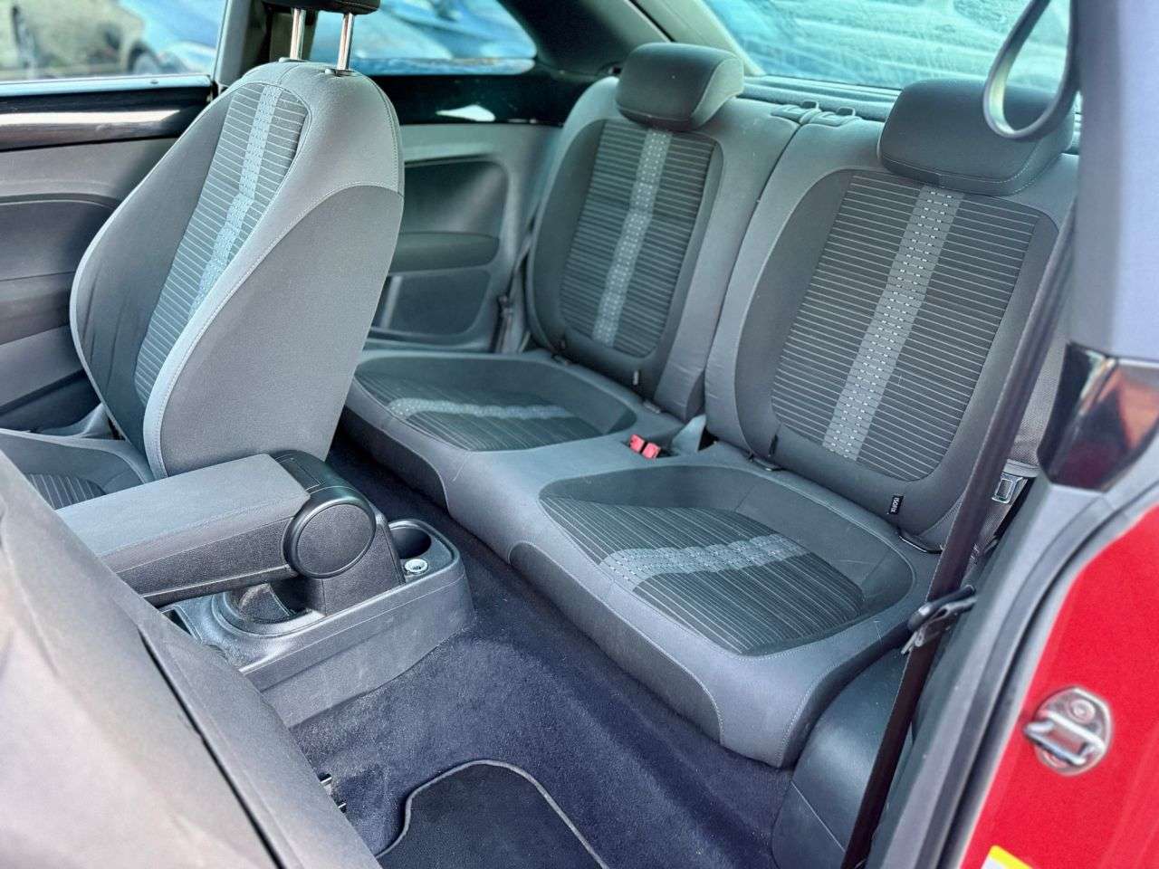 2013 VOLKSWAGEN BEETLE 2013 VOLKSWAGEN BEETLE