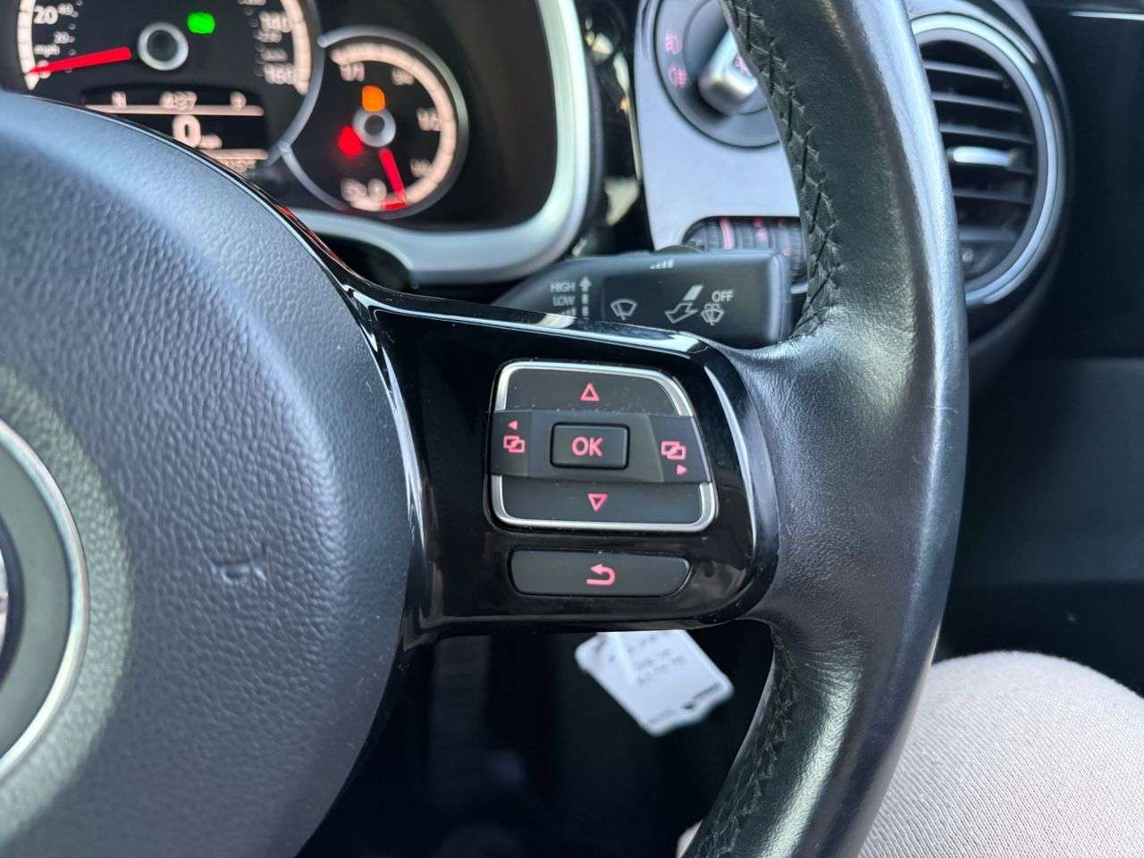 2013 VOLKSWAGEN BEETLE 2013 VOLKSWAGEN BEETLE