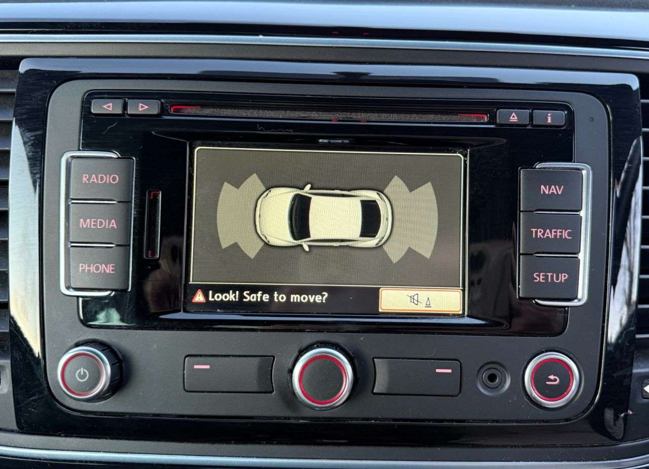 2013 VOLKSWAGEN BEETLE 2013 VOLKSWAGEN BEETLE