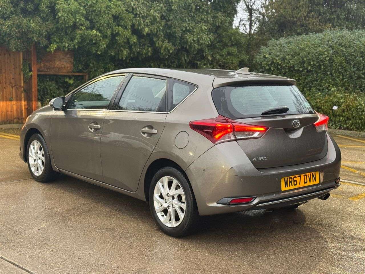 2017 TOYOTA AURIS 2017 TOYOTA AURIS