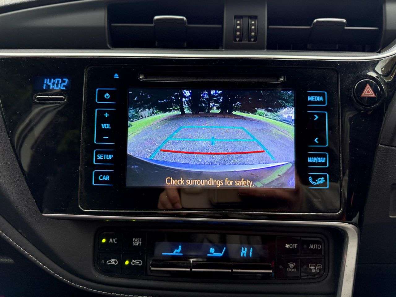 2017 TOYOTA AURIS 2017 TOYOTA AURIS