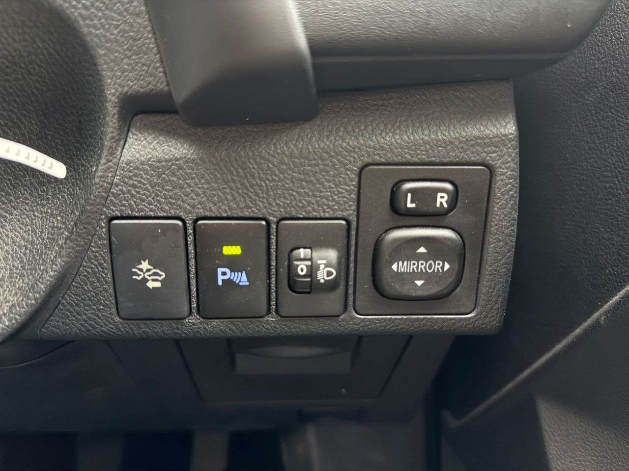 2017 TOYOTA AURIS 2017 TOYOTA AURIS