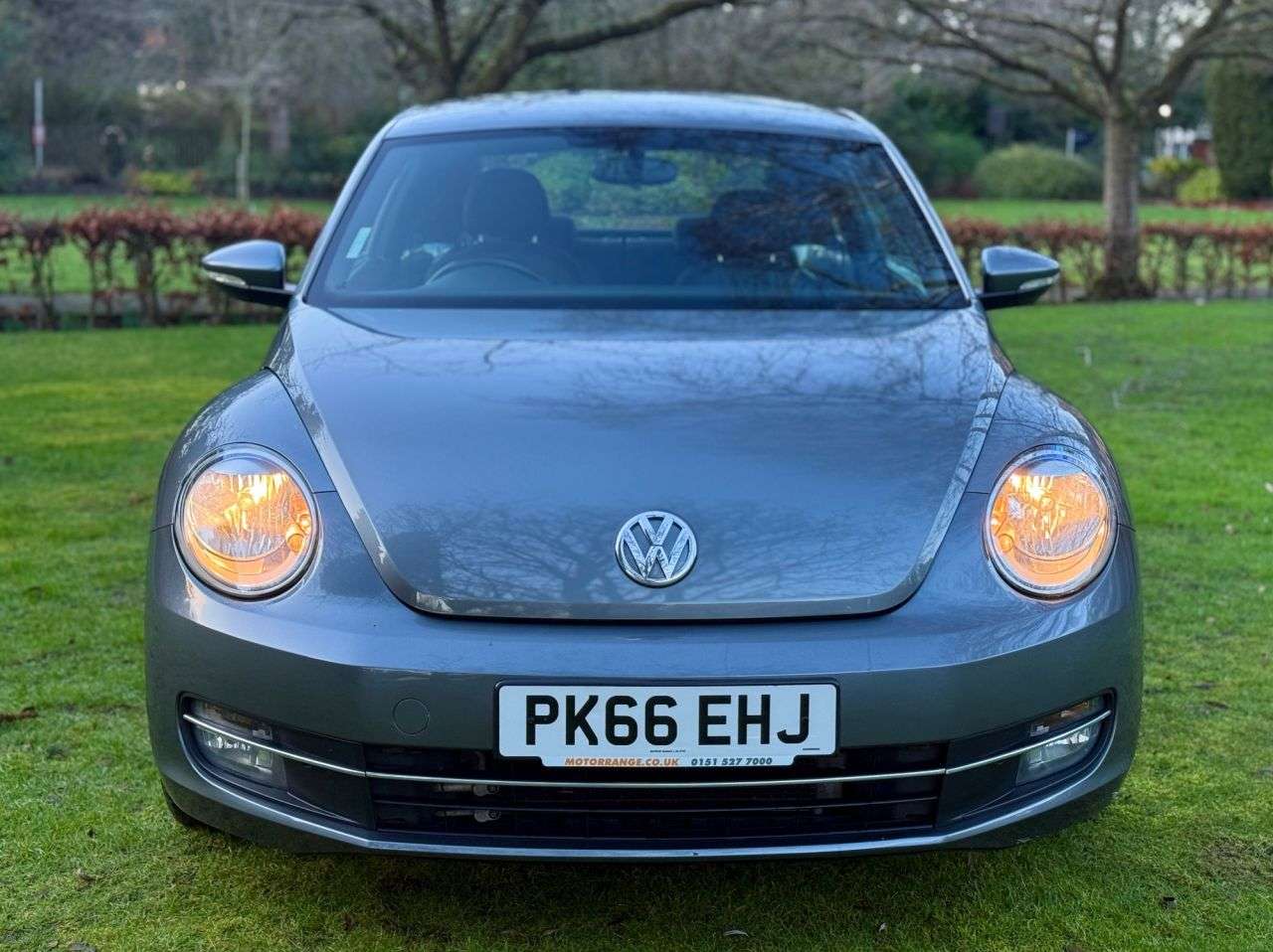 A 2016 VOLKSWAGEN BEETLE 1.2 TSI BlueMotion Tech Design Hatchback 3dr Petrol Manual Euro 6 (s/s) (10 A 2016 VOLKSWAGEN BEETLE 1.2 TSI BlueMotion Tech Design Hatchback 3dr Petrol Manual Euro 6 (s/s) (10