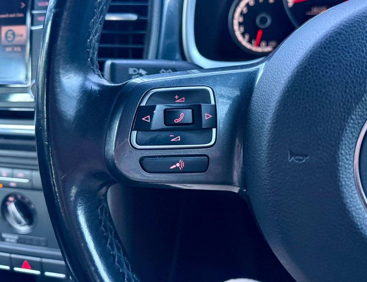 2016 VOLKSWAGEN BEETLE 2016 VOLKSWAGEN BEETLE