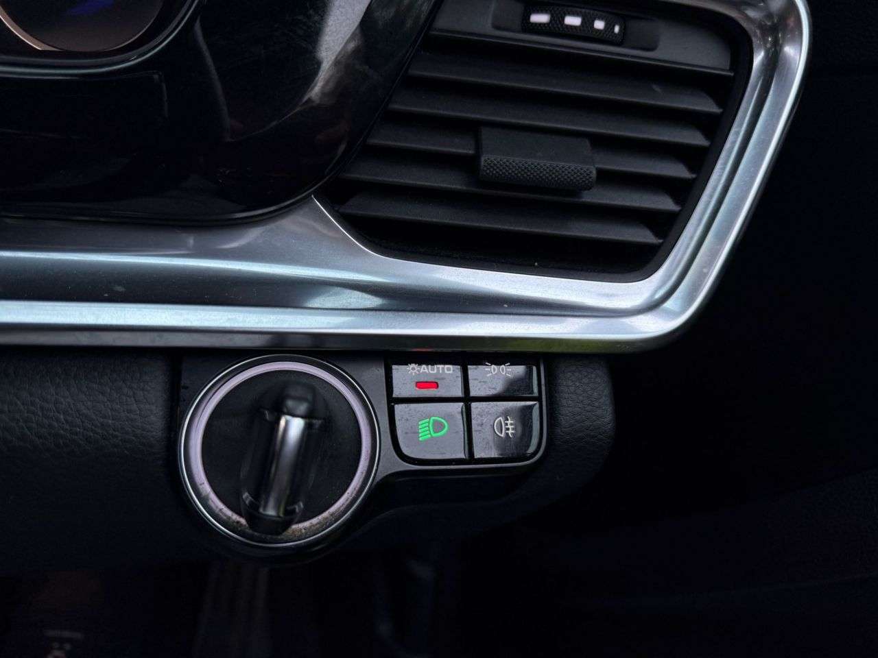 2018 PORSCHE PANAMERA 2018 PORSCHE PANAMERA