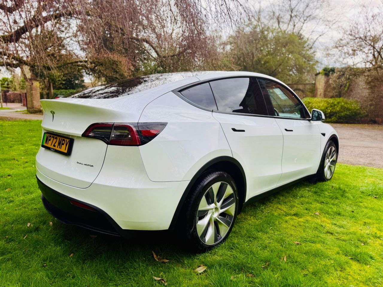 2022 TESLA MODEL Y 2022 TESLA MODEL Y