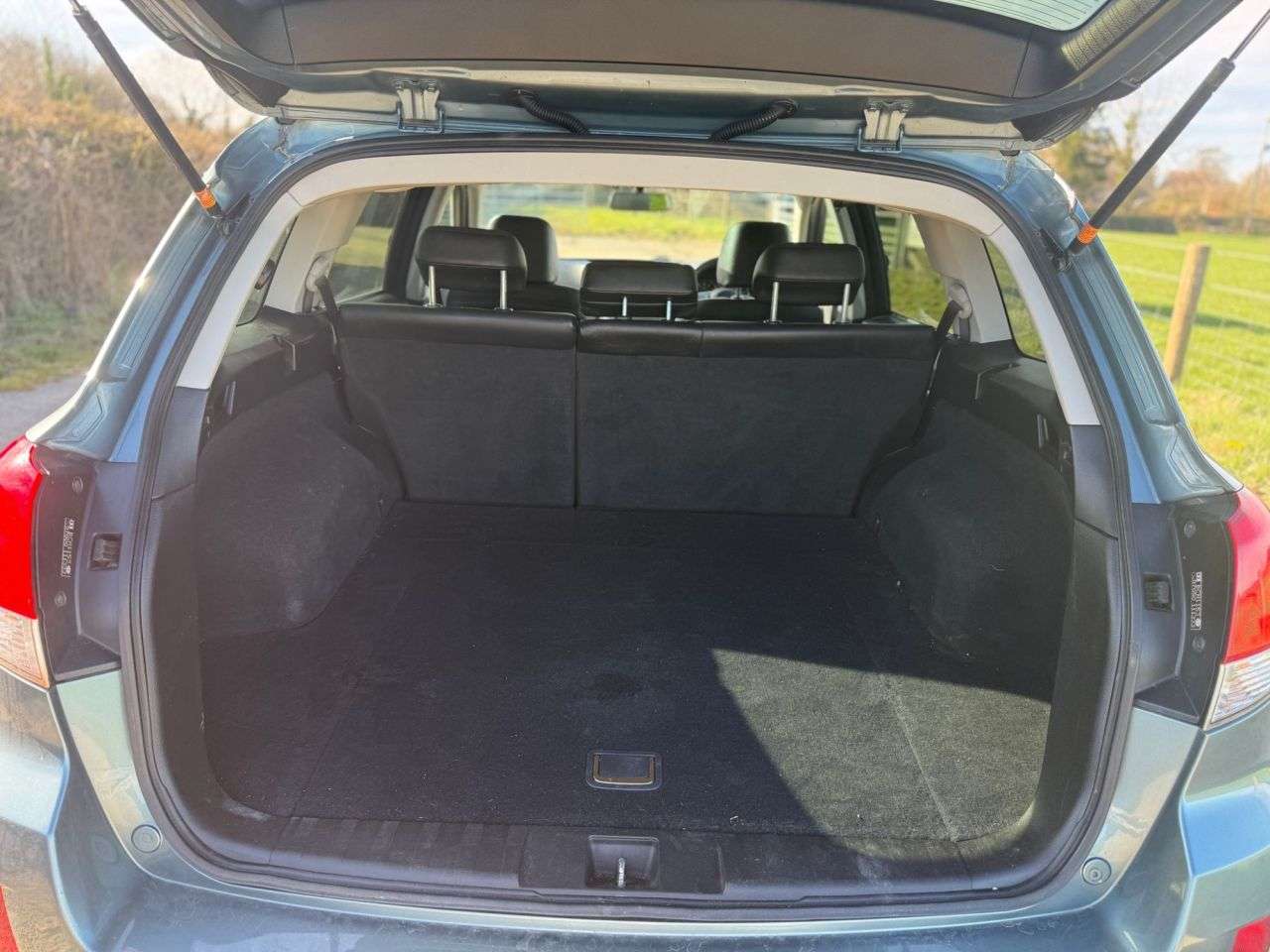 2012 SUBARU OUTBACK 2012 SUBARU OUTBACK