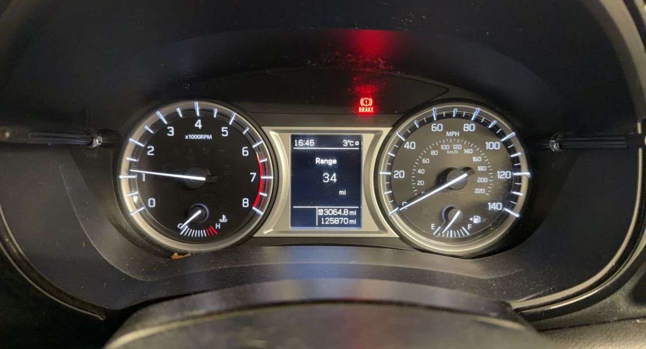 A 2018 SUZUKI VITARA 1.6 Kuro SUV 5dr Petrol Manual Euro 6 (s/s) (120 ps) A 2018 SUZUKI VITARA 1.6 Kuro SUV 5dr Petrol Manual Euro 6 (s/s) (120 ps)