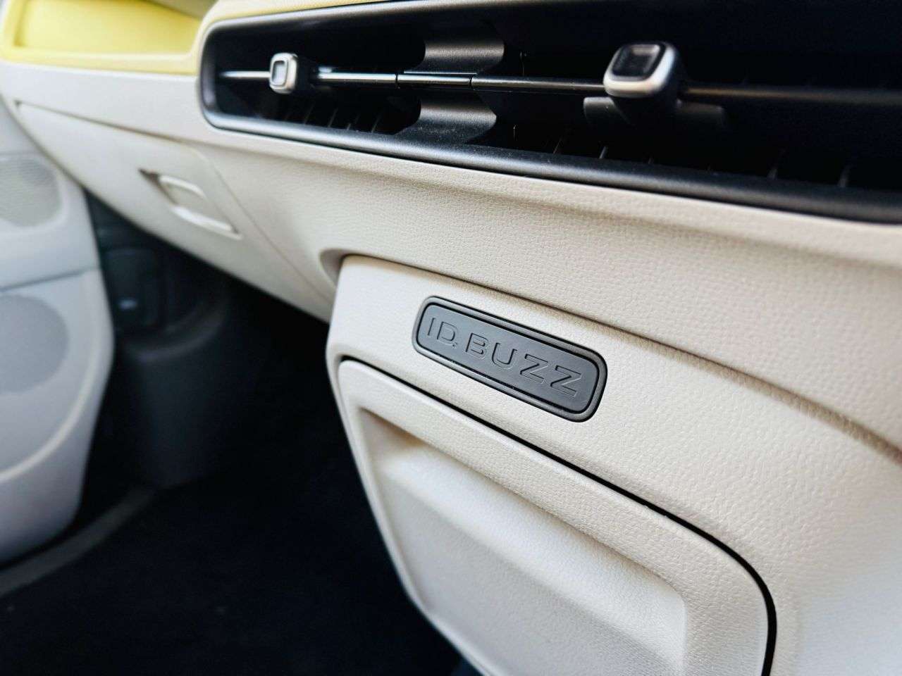 2023 VOLKSWAGEN ID. BUZZ 2023 VOLKSWAGEN ID. BUZZ