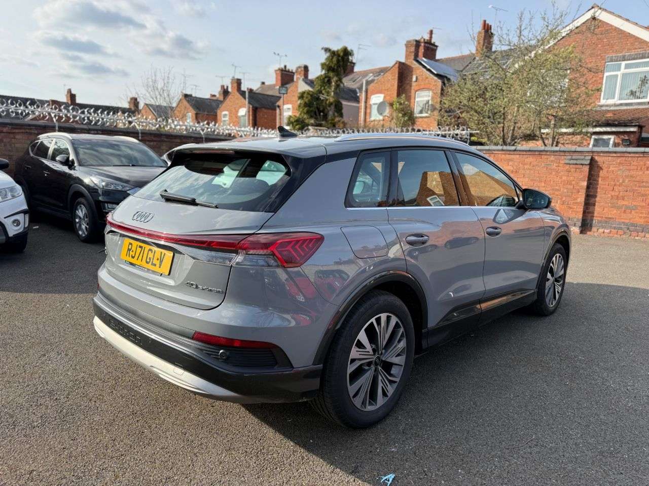 2021 AUDI Q4 E-TRON 2021 AUDI Q4 E-TRON