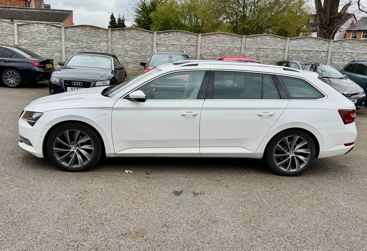 2017 SKODA SUPERB 2017 SKODA SUPERB