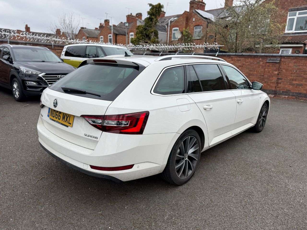 2017 SKODA SUPERB 2017 SKODA SUPERB
