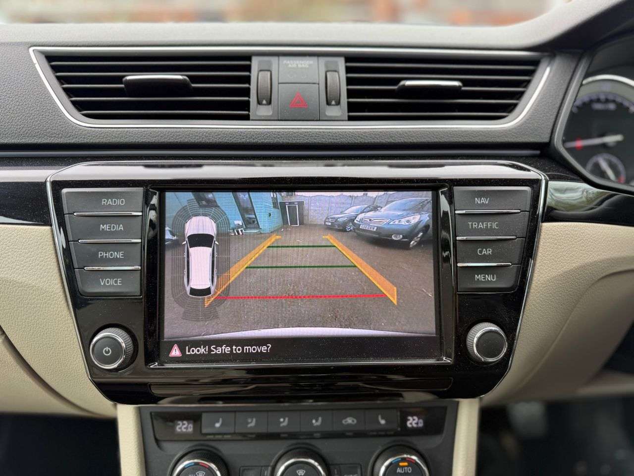 2017 SKODA SUPERB 2017 SKODA SUPERB