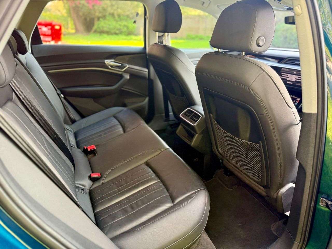 2021 AUDI E-TRON 2021 AUDI E-TRON