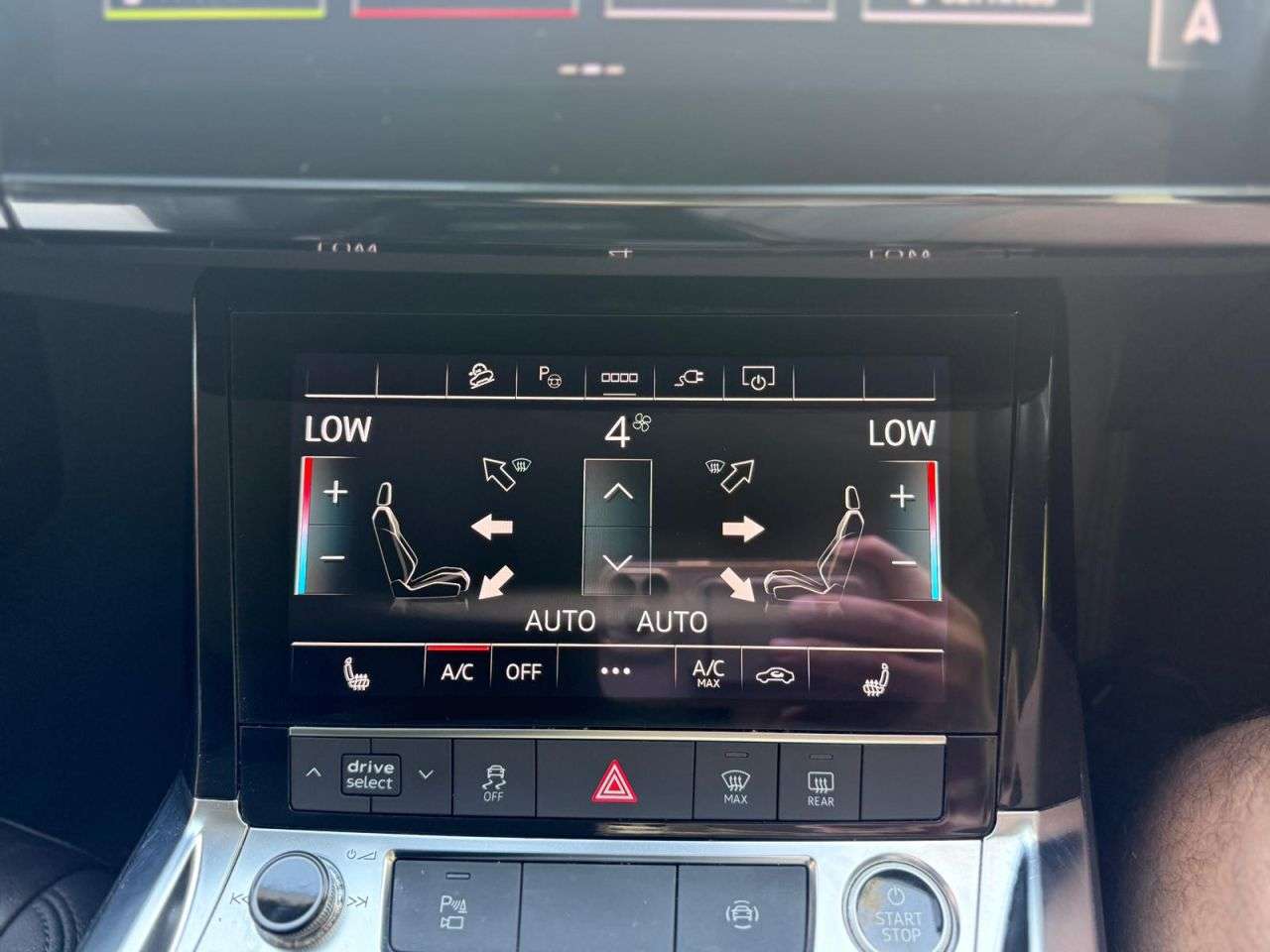 2021 AUDI E-TRON 2021 AUDI E-TRON