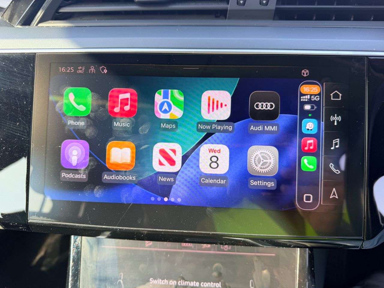 2021 AUDI E-TRON 2021 AUDI E-TRON