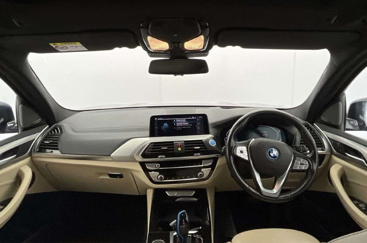 A 2021 BMW IX3 80kWh Premier Edition Pro SUV 5dr Electric Auto (286 ps) A 2021 BMW IX3 80kWh Premier Edition Pro SUV 5dr Electric Auto (286 ps)