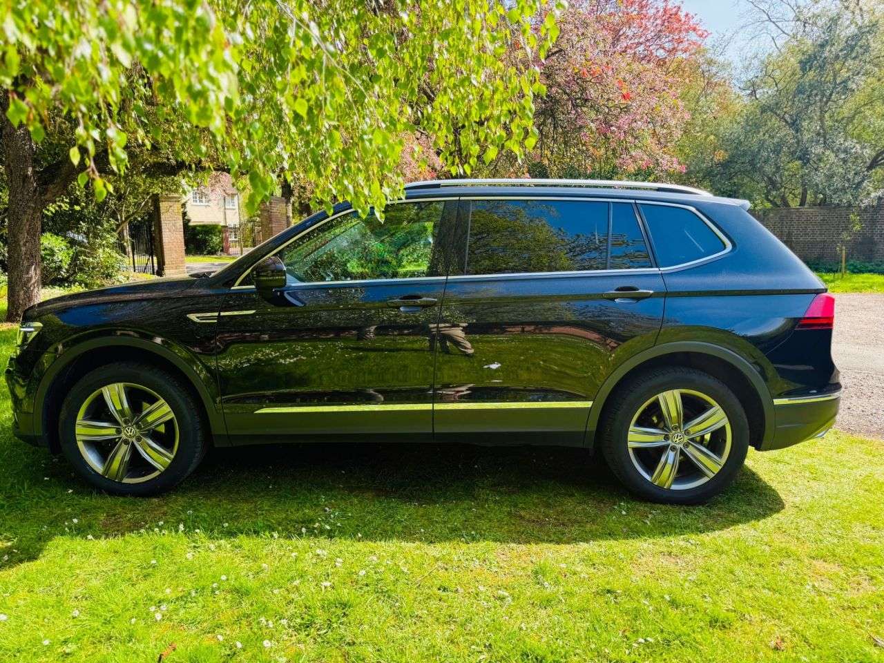 2021 VOLKSWAGEN TIGUAN ALLSPACE 2021 VOLKSWAGEN TIGUAN ALLSPACE
