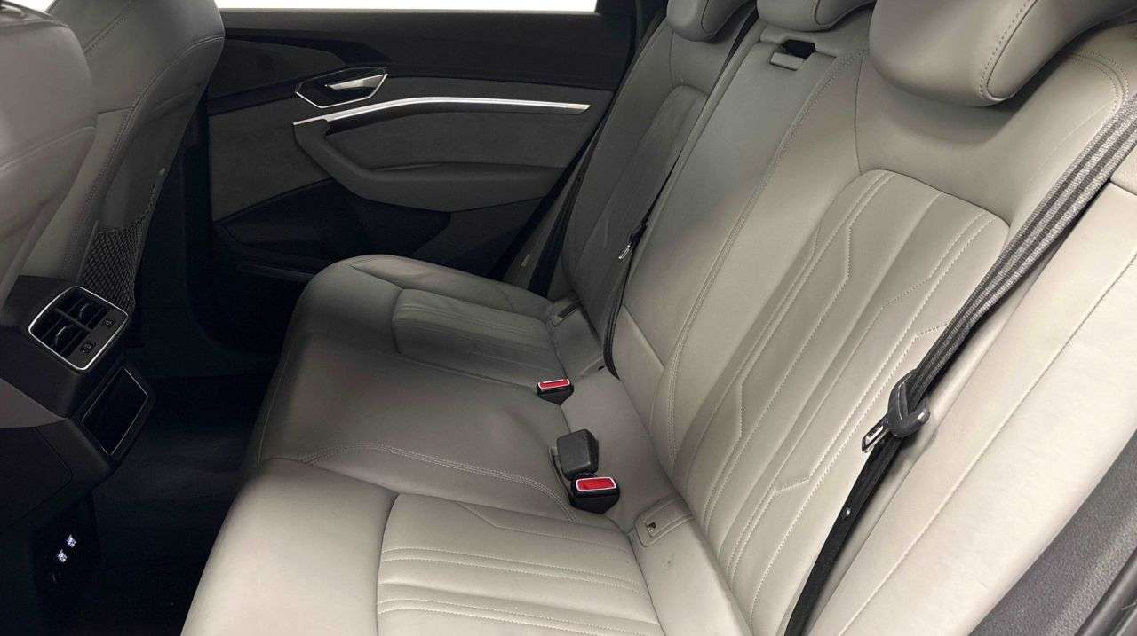 2019 AUDI E-TRON 2019 AUDI E-TRON